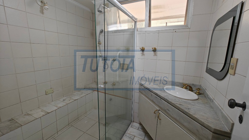 Apartamento à venda com 3 quartos, 115m² - Foto 18