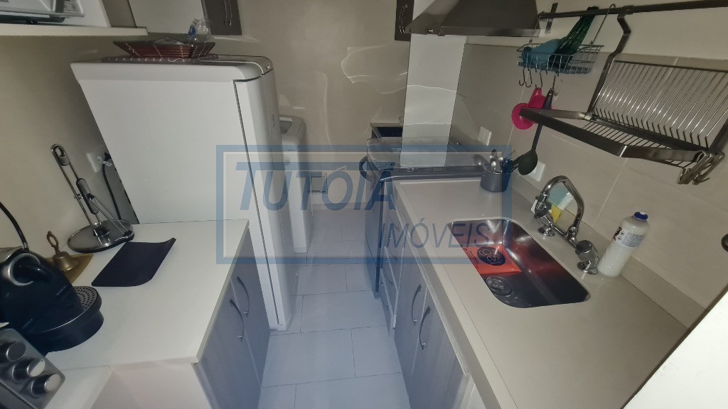 Apartamento à venda com 1 quarto, 43m² - Foto 10