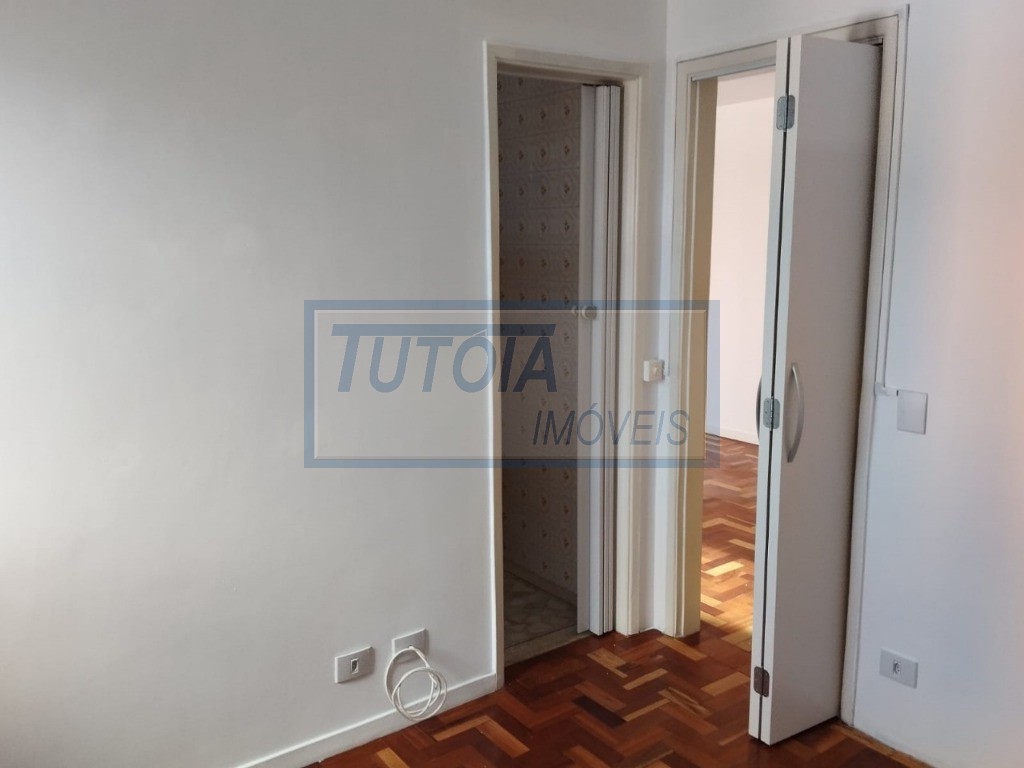 Apartamento à venda com 2 quartos, 75m² - Foto 9