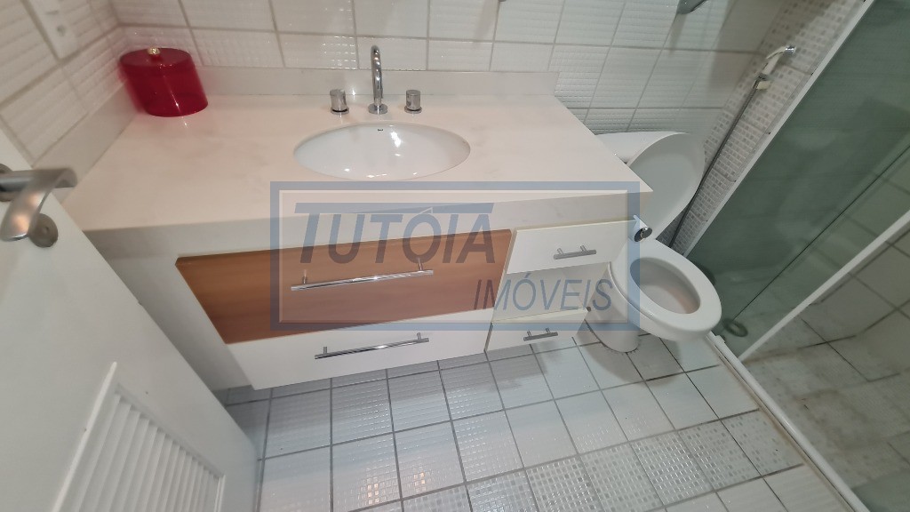 Apartamento à venda com 1 quarto, 43m² - Foto 17