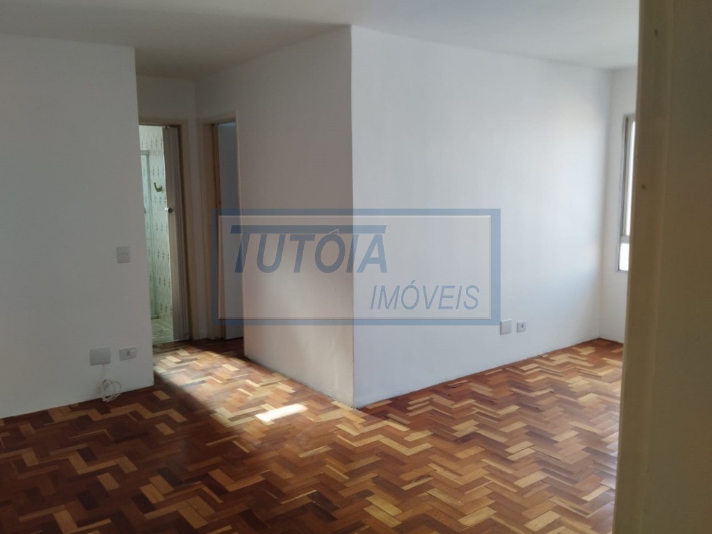 Apartamento à venda com 2 quartos, 75m² - Foto 6