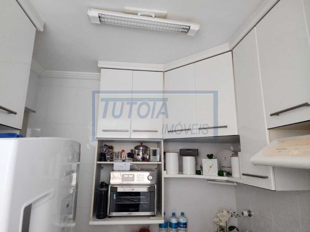 Apartamento à venda com 2 quartos, 49m² - Foto 12