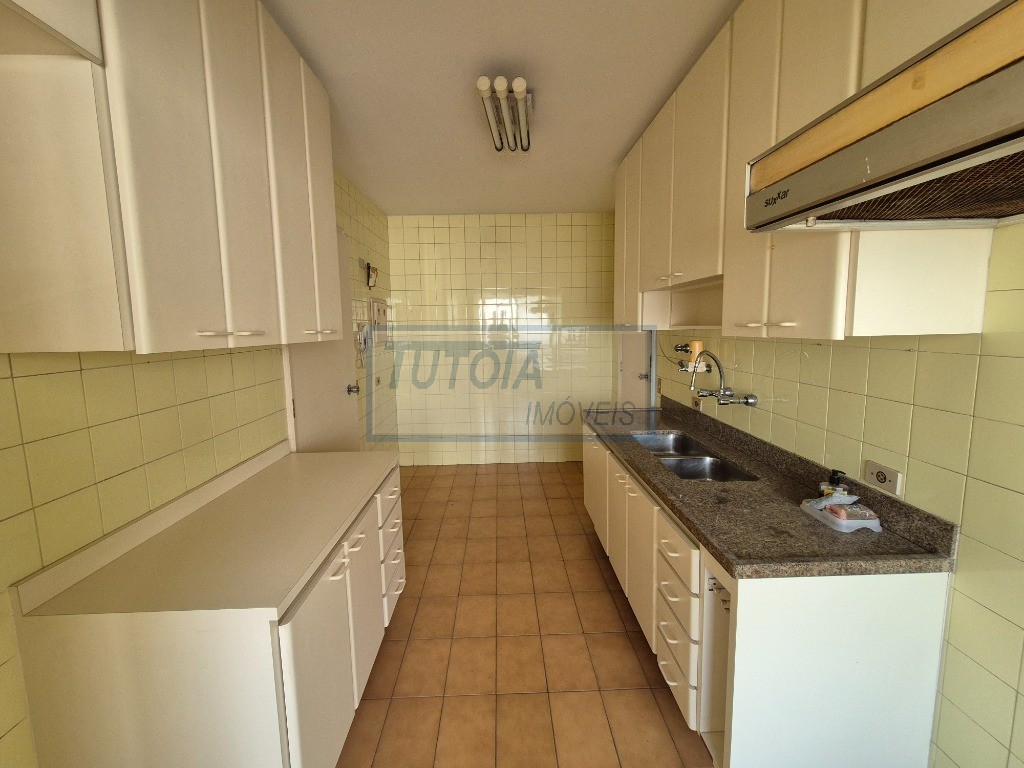 Apartamento à venda com 3 quartos, 140m² - Foto 29