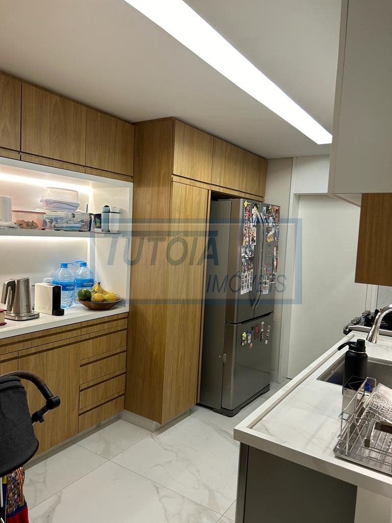 Apartamento à venda com 3 quartos, 105m² - Foto 4