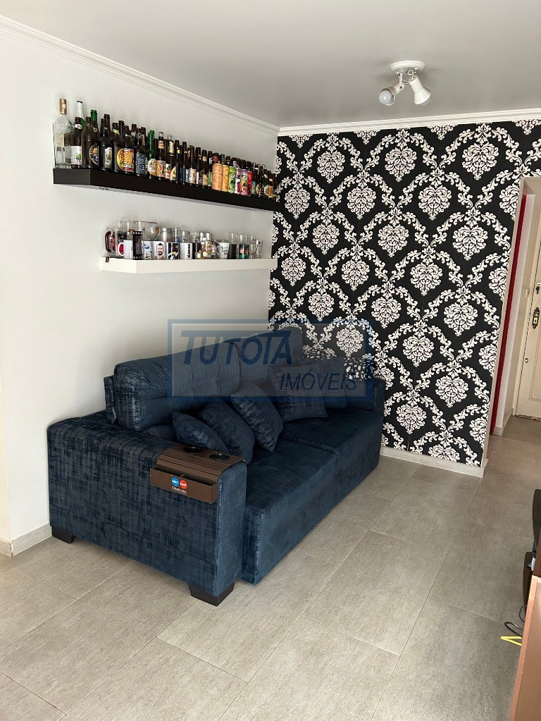 Apartamento à venda com 2 quartos, 50m² - Foto 2