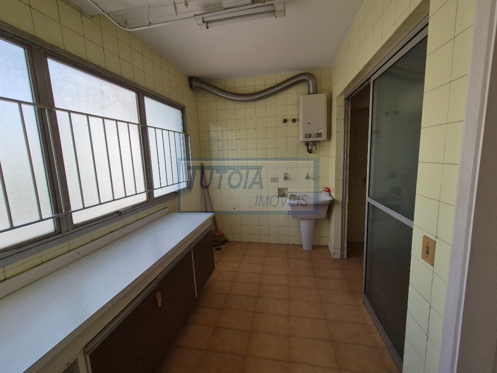 Apartamento à venda com 3 quartos, 140m² - Foto 31