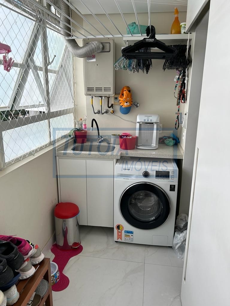 Apartamento à venda com 3 quartos, 105m² - Foto 17