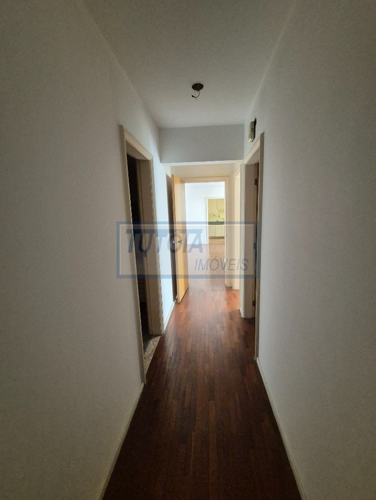 Apartamento à venda com 3 quartos, 140m² - Foto 25