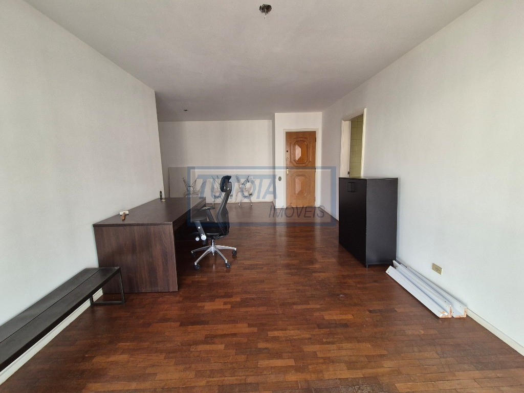 Apartamento à venda com 3 quartos, 140m² - Foto 8