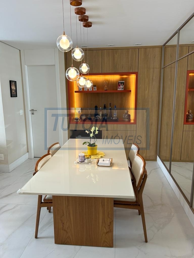 Apartamento à venda com 3 quartos, 105m² - Foto 2