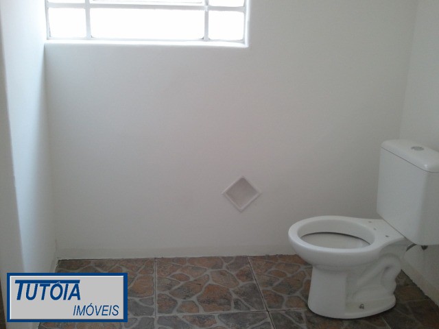 Casa para alugar com 1 quarto, 90m² - Foto 7