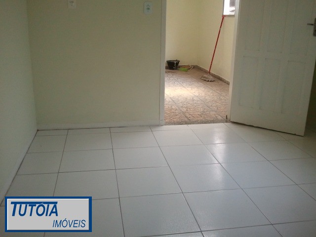 Casa para alugar com 1 quarto, 90m² - Foto 10