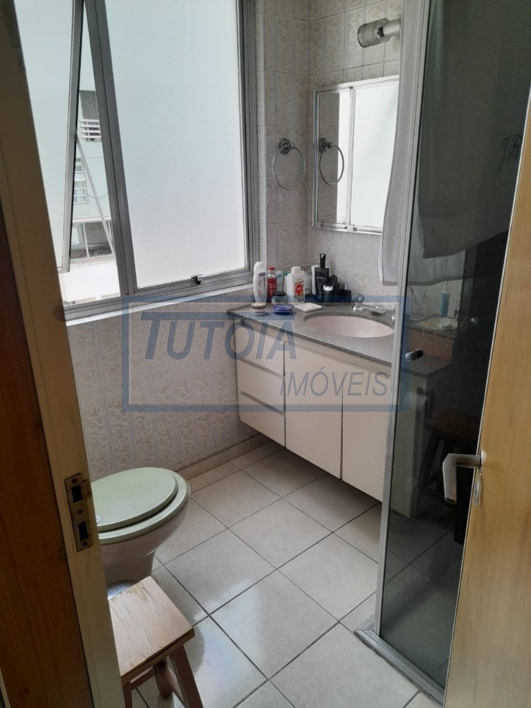 Apartamento para alugar com 3 quartos, 126m² - Foto 10