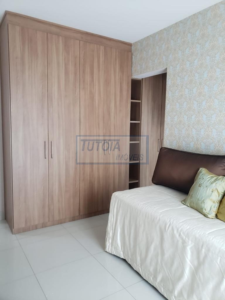 Apartamento para alugar com 3 quartos, 230m² - Foto 12