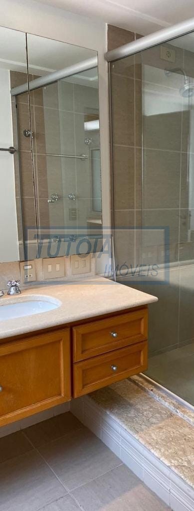 Apartamento à venda com 3 quartos, 188m² - Foto 17