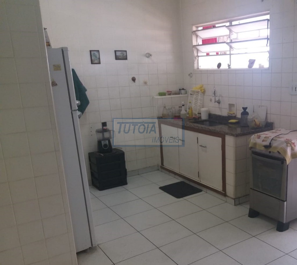 Apartamento à venda com 3 quartos, 140m² - Foto 15