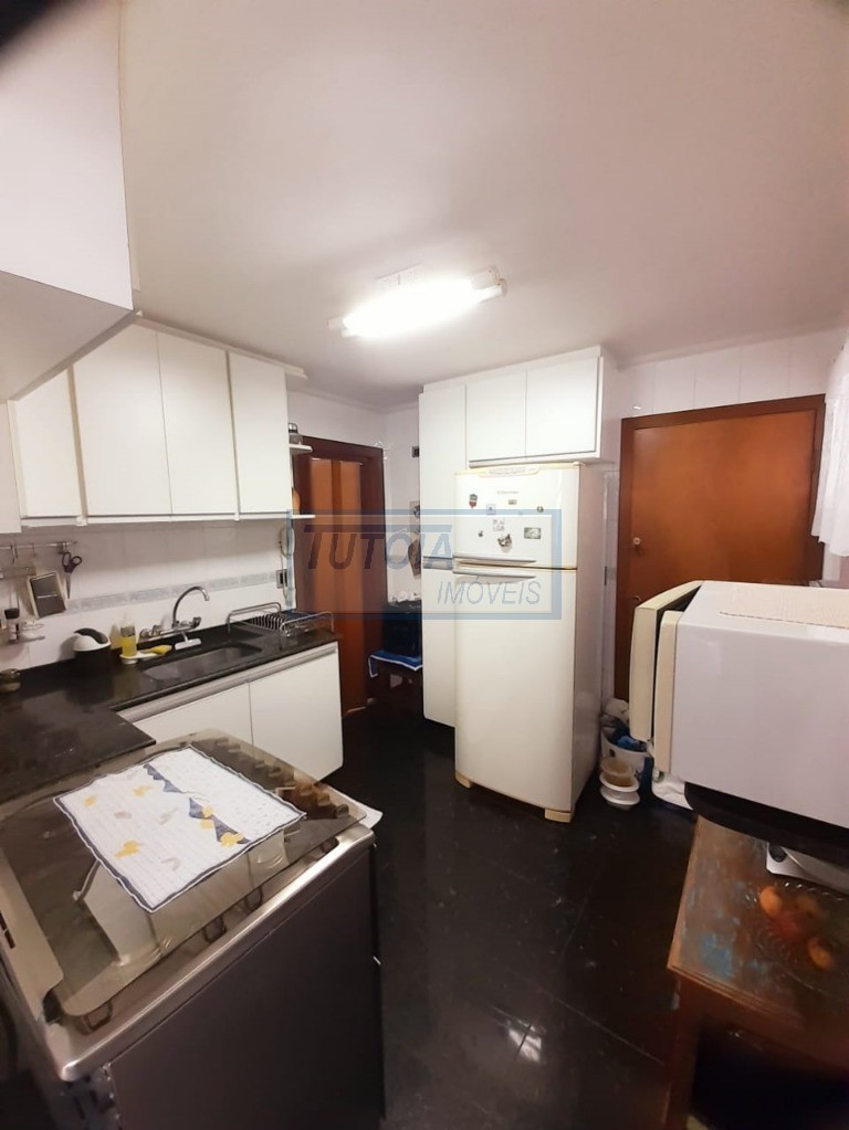 Apartamento à venda com 3 quartos, 107m² - Foto 13