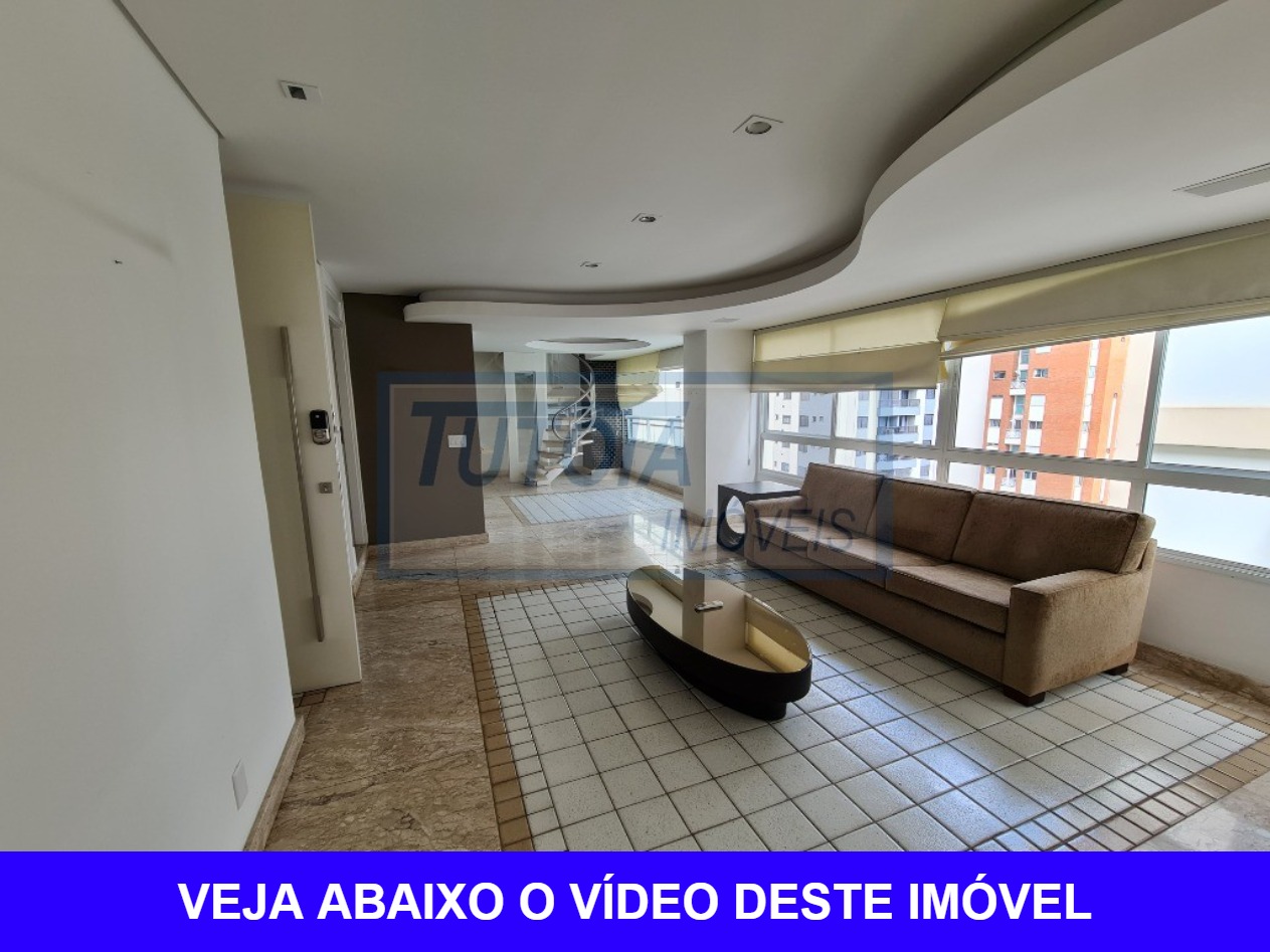 Apartamento à venda com 4 quartos, 230m² - Foto 1