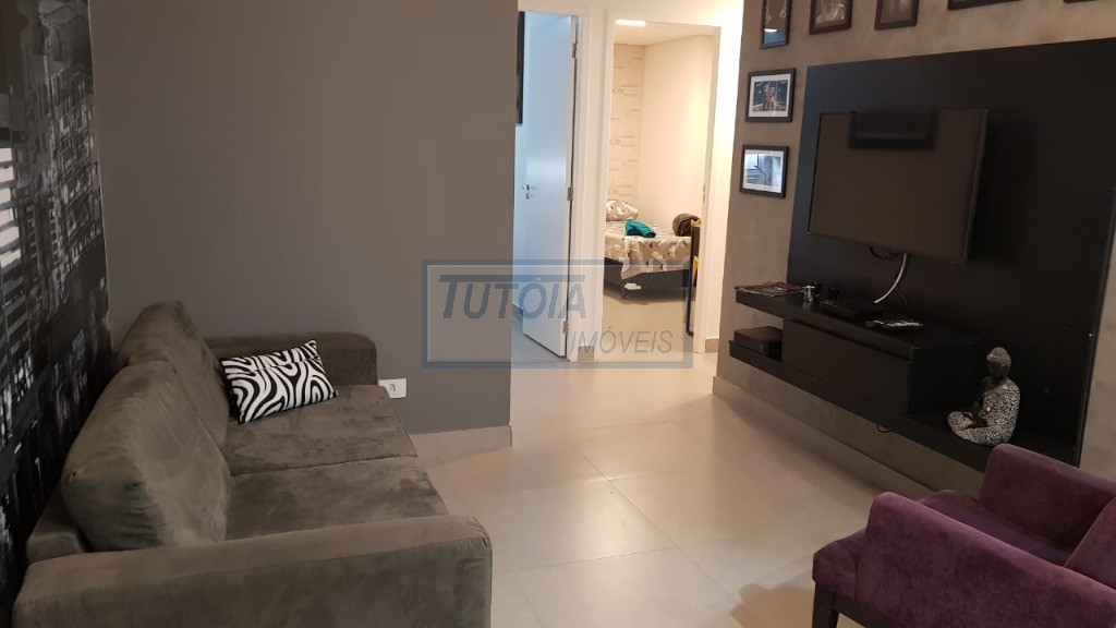 Apartamento à venda com 3 quartos, 104m² - Foto 1