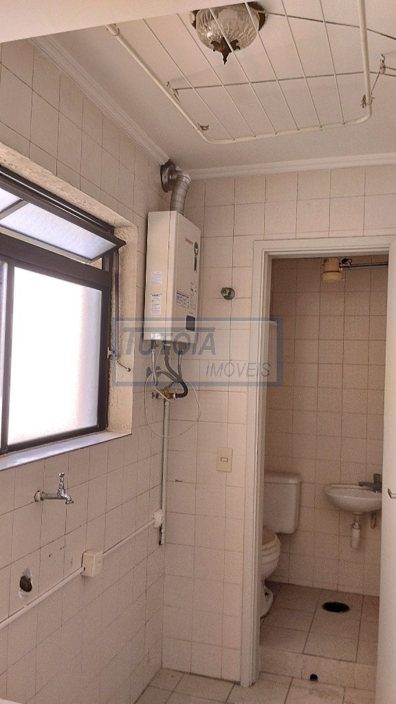 Apartamento à venda com 2 quartos, 80m² - Foto 11