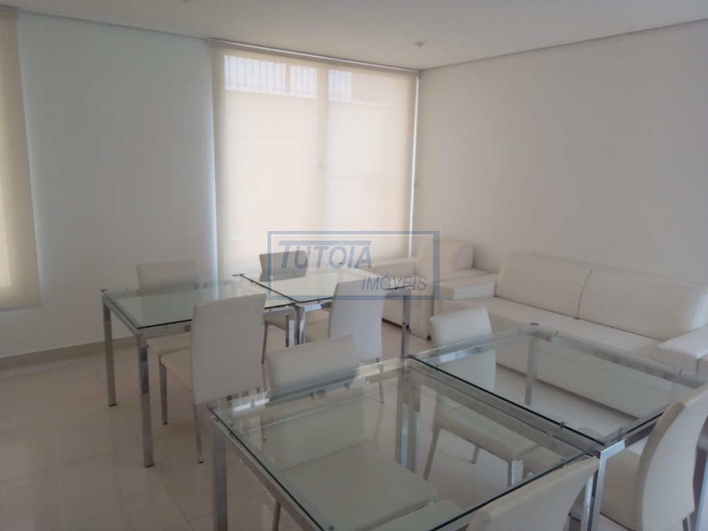 Apartamento à venda com 2 quartos, 80m² - Foto 23