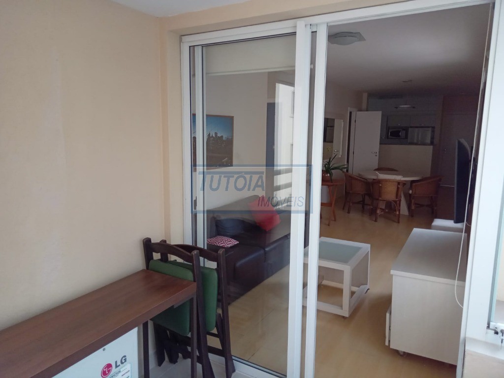 Apartamento à venda com 2 quartos, 80m² - Foto 6