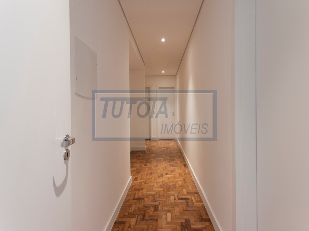 Apartamento para alugar com 3 quartos, 209m² - Foto 6