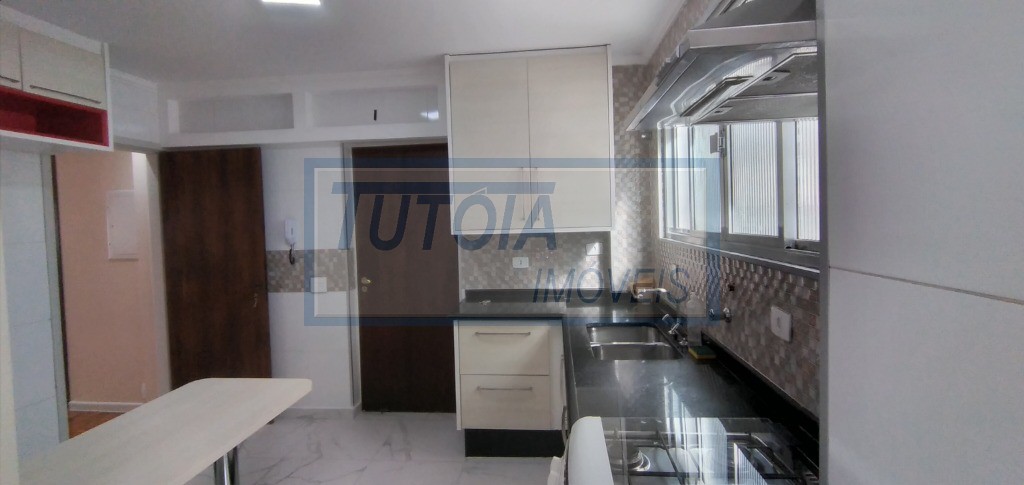 Apartamento para alugar com 3 quartos, 127m² - Foto 8