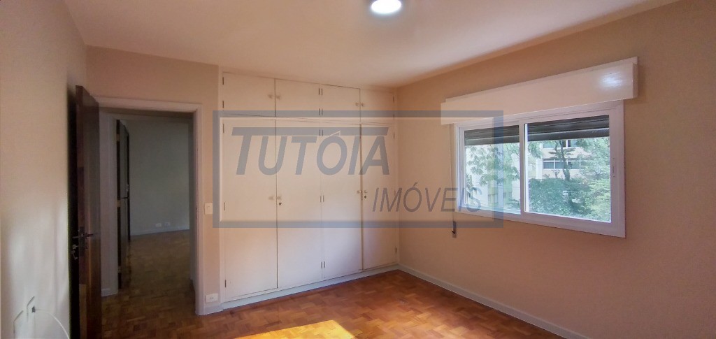 Apartamento para alugar com 3 quartos, 127m² - Foto 14