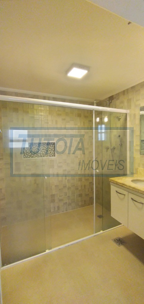 Apartamento para alugar com 3 quartos, 127m² - Foto 18