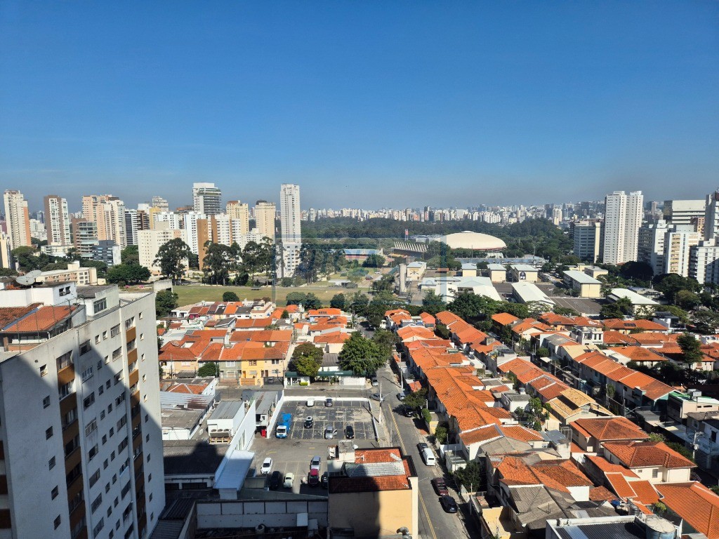 Apartamento à venda com 4 quartos, 215m² - Foto 1