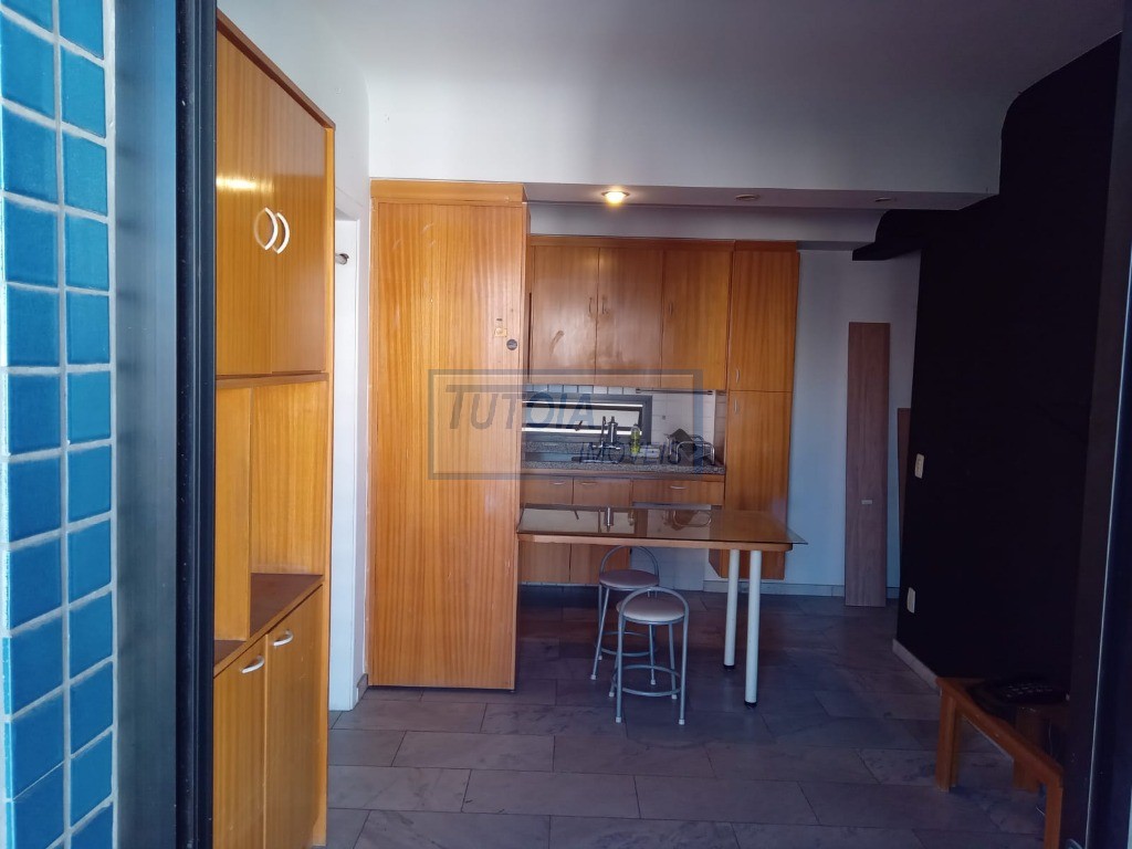 Apartamento à venda com 1 quarto, 32m² - Foto 3