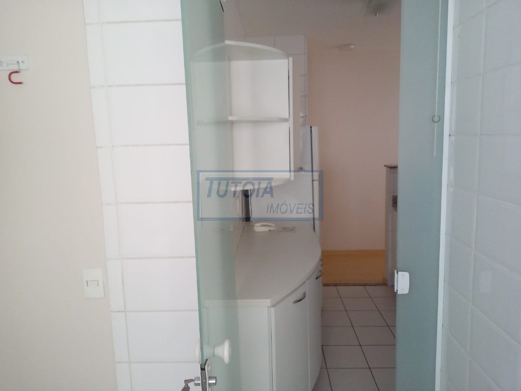 Apartamento à venda com 2 quartos, 80m² - Foto 20