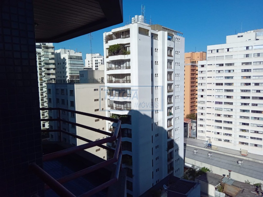 Apartamento à venda com 1 quarto, 32m² - Foto 19