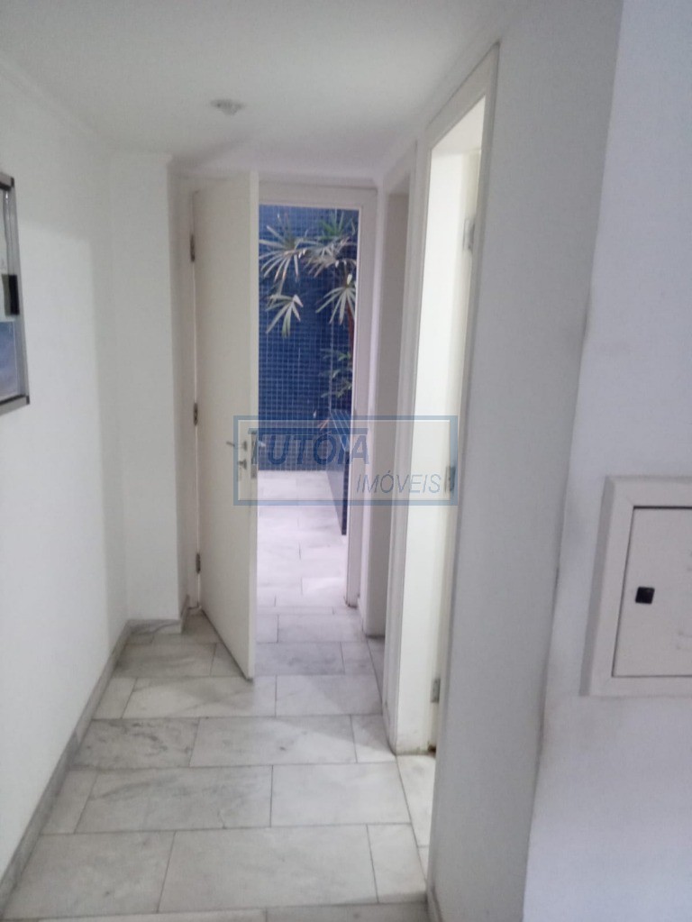 Apartamento à venda com 1 quarto, 32m² - Foto 25