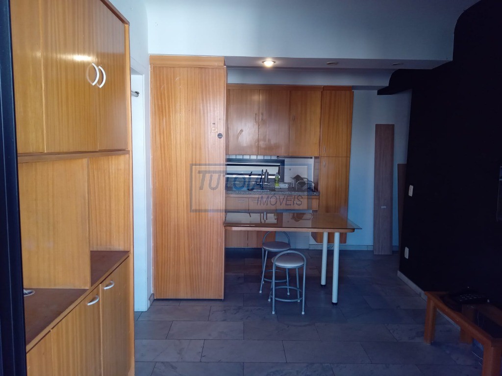 Apartamento à venda com 1 quarto, 32m² - Foto 4