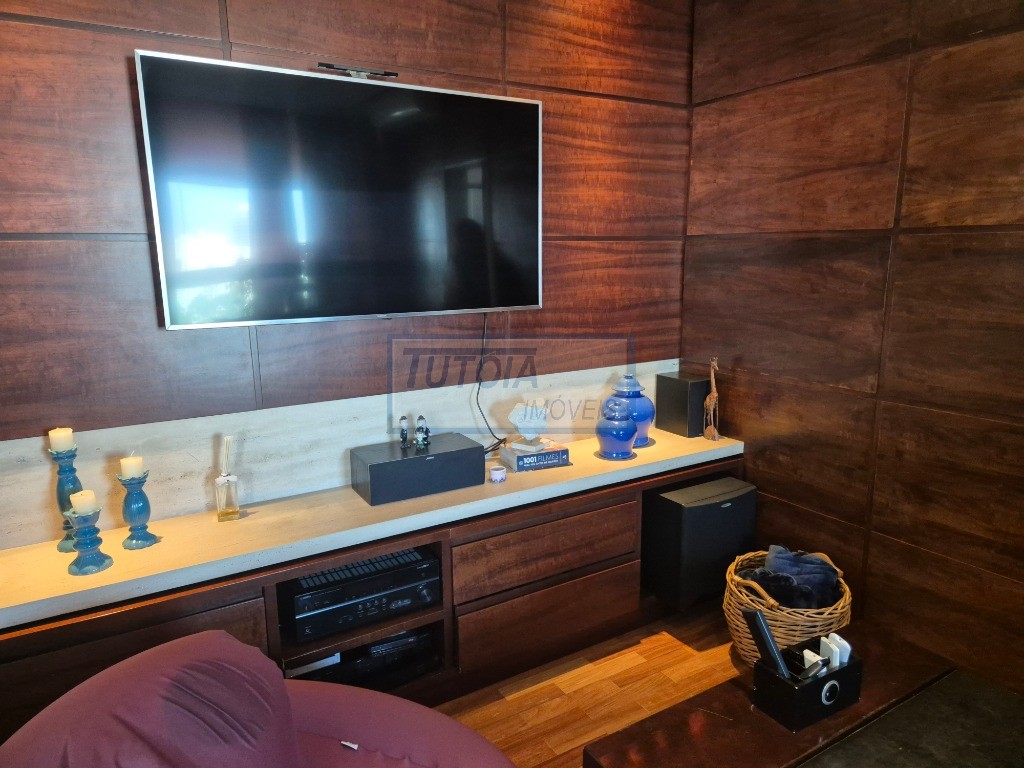 Apartamento à venda com 4 quartos, 215m² - Foto 13