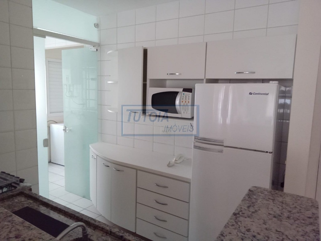 Apartamento à venda com 2 quartos, 80m² - Foto 18