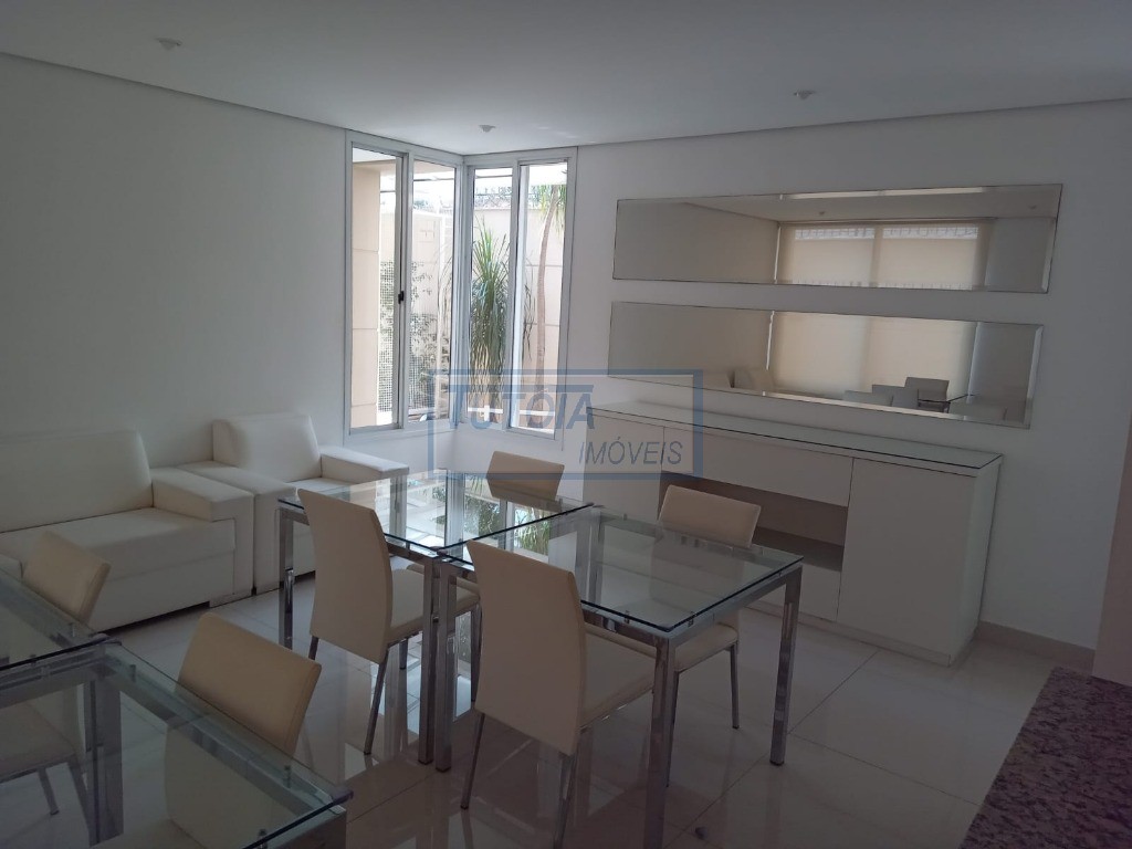 Apartamento à venda com 2 quartos, 80m² - Foto 25