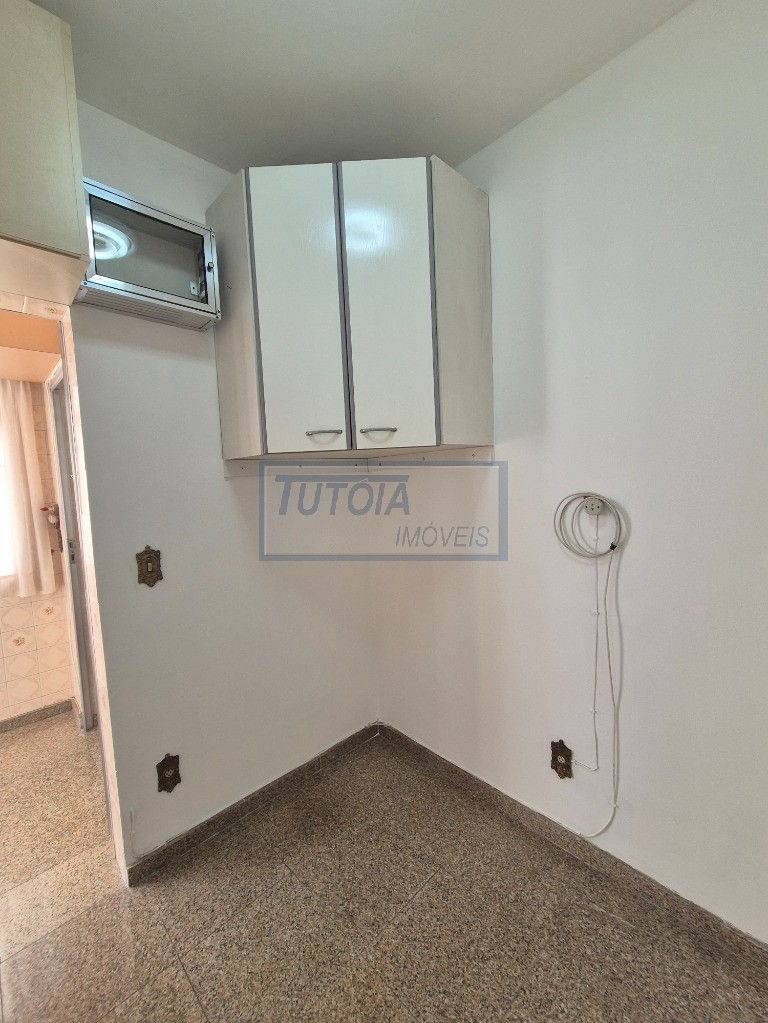 Apartamento para alugar com 2 quartos, 100m² - Foto 30