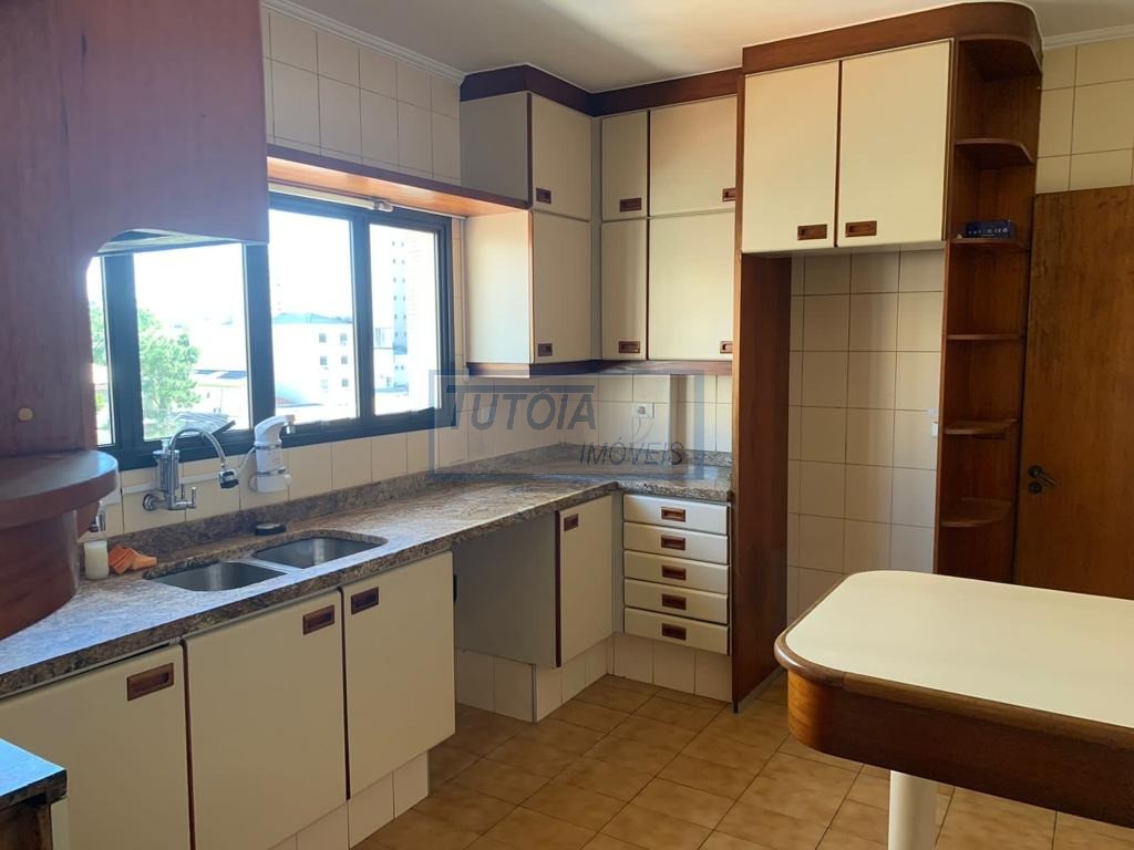 Apartamento à venda com 3 quartos, 156m² - Foto 22