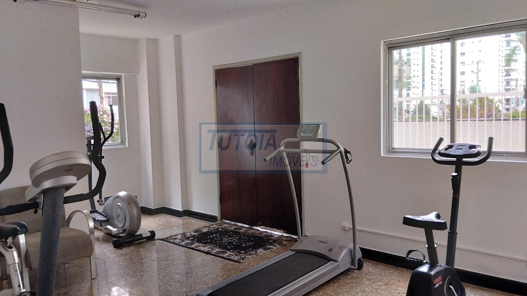 Apartamento à venda com 3 quartos, 137m² - Foto 15