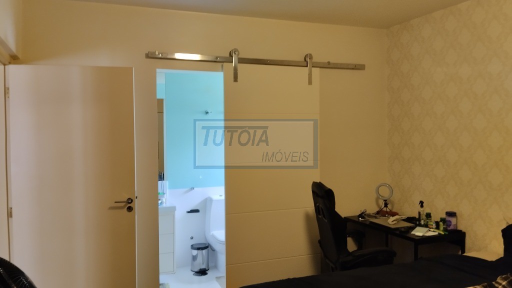 Apartamento à venda com 3 quartos, 137m² - Foto 11