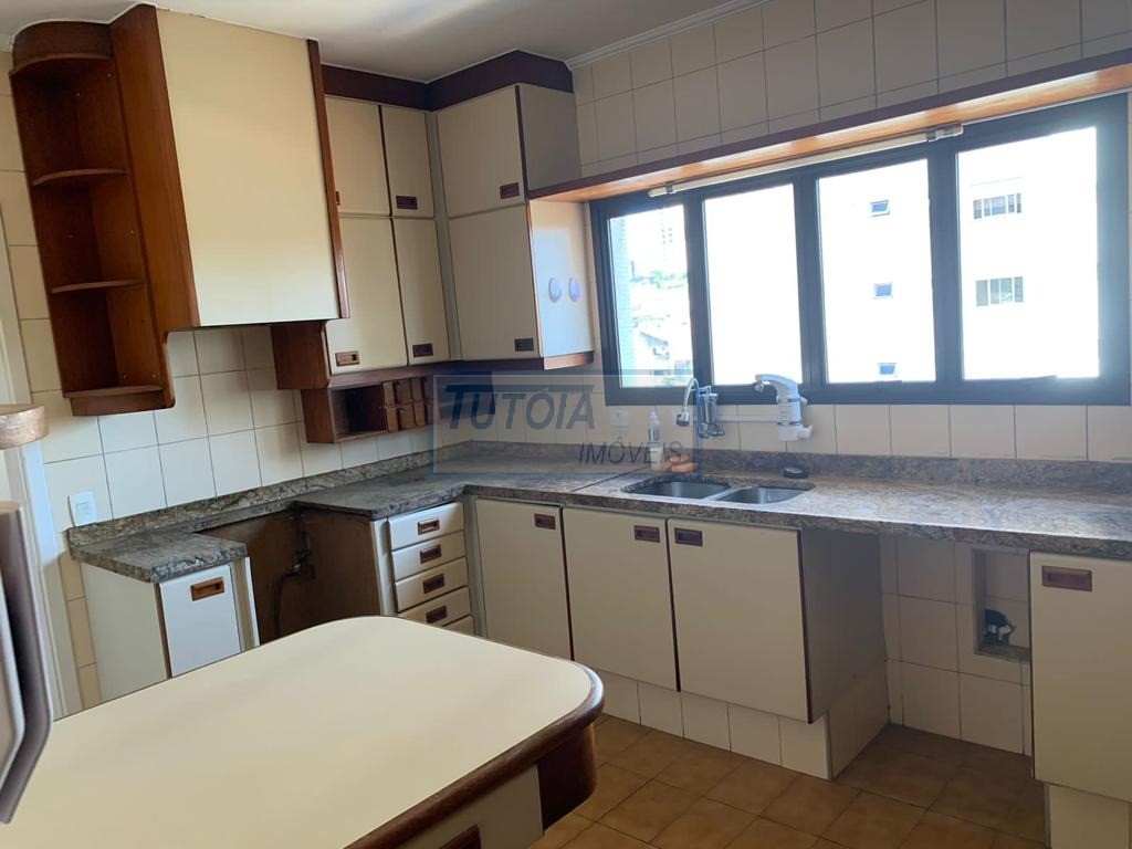 Apartamento à venda com 3 quartos, 156m² - Foto 23