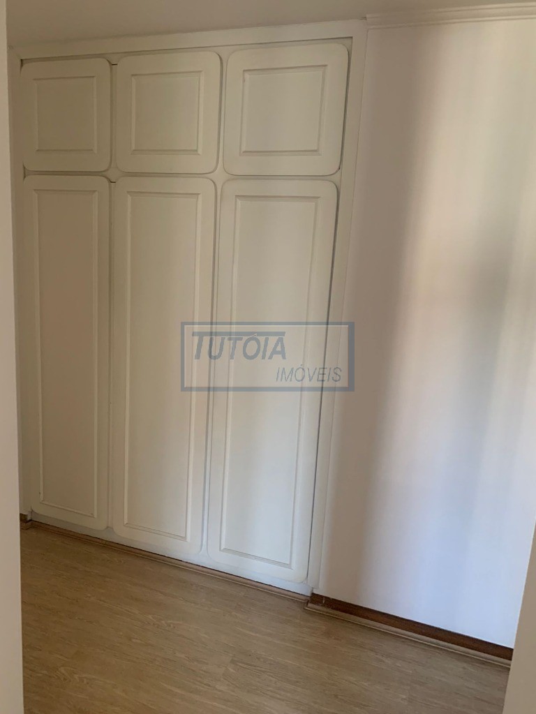 Apartamento à venda com 3 quartos, 156m² - Foto 13