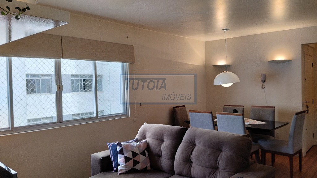 Apartamento à venda com 3 quartos, 137m² - Foto 8