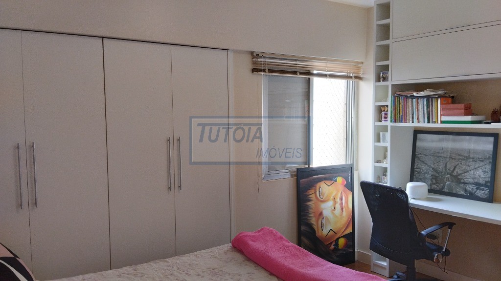 Apartamento à venda com 3 quartos, 137m² - Foto 13