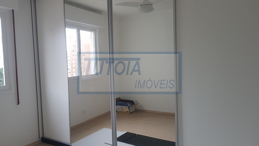 Apartamento para alugar com 1 quarto, 50m² - Foto 6