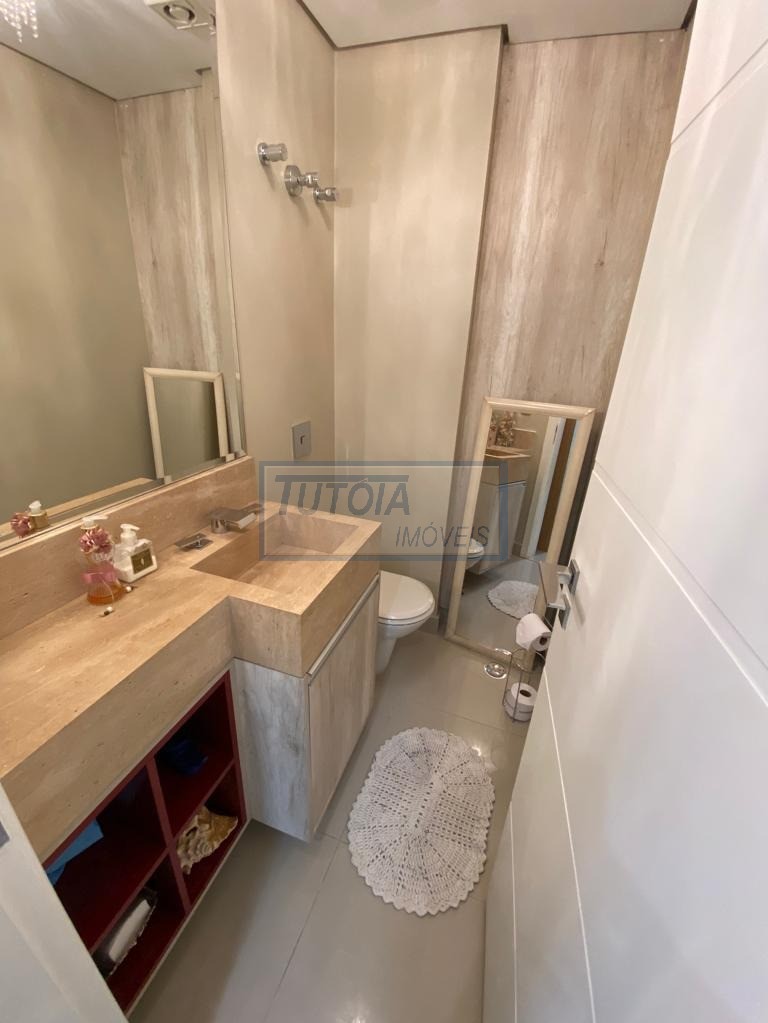 Apartamento para alugar com 3 quartos, 200m² - Foto 39