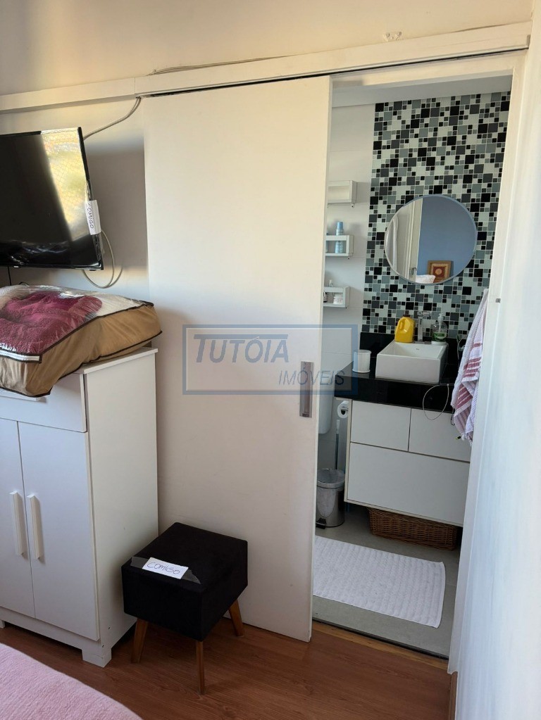 Apartamento à venda com 2 quartos, 70m² - Foto 6